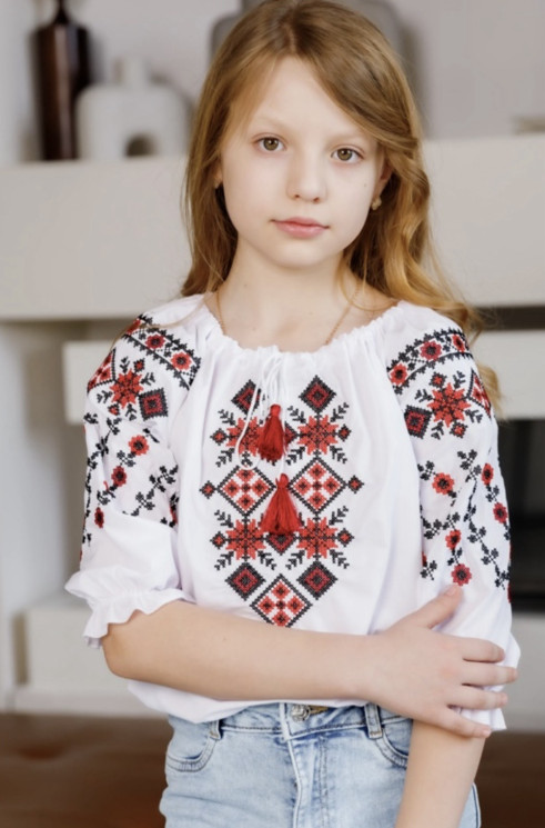 Вишиванка дитяча, паплін (розміри: 110-152), в упаковці 8 штук №332998 - Delux 909
