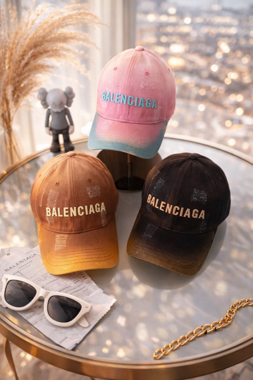 Бейсболка жіноча BALENCIAGA, котон (Розмір: 56-59), мікс кольорів, в упаковці 5 штук №345415 - Great