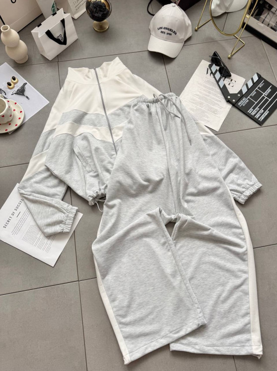 Костюм спортивний жіночий у фірмовому oversize стилі, двонитка м. 1950 (р: 42-48) №821921 - 