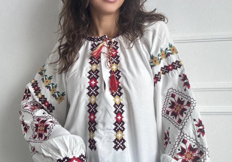 Вишиванка жіноча, льон (розміри: S,M,L ), в упаковці 3 штуки №329820 - Delux 909