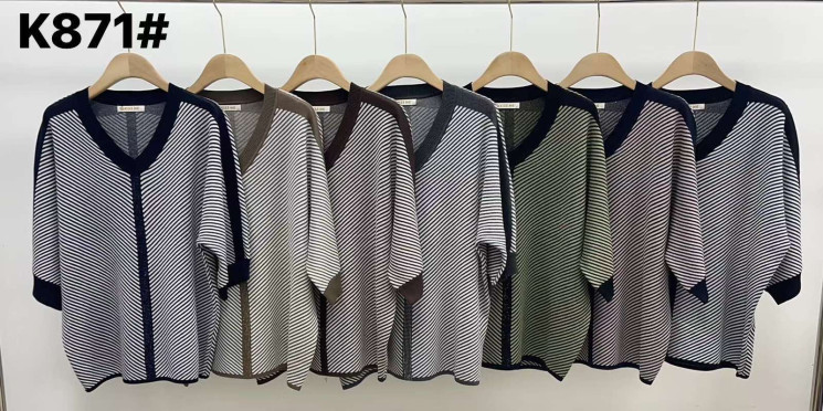 Светр жіночий, кашемір, м.K871 (р. XL-2XL ), мікс кольорів, в упаковці 10 штук №338069 - Vanda SE1013