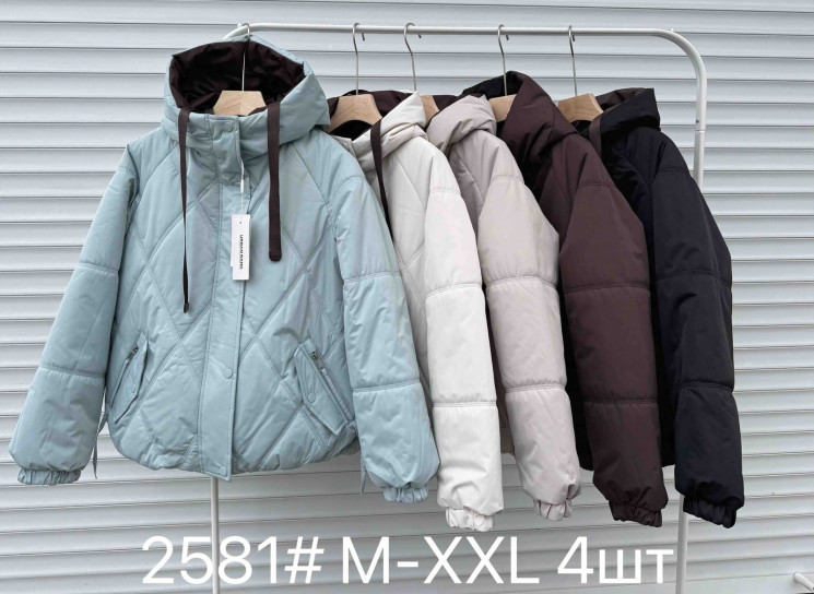 Куртка жіноча двостороння, плащівка, синтепон, м.2581 (розмір: M-XXL ), 5 кольорів, в упаковці 4 штуки №340506 - Vanda SE1013