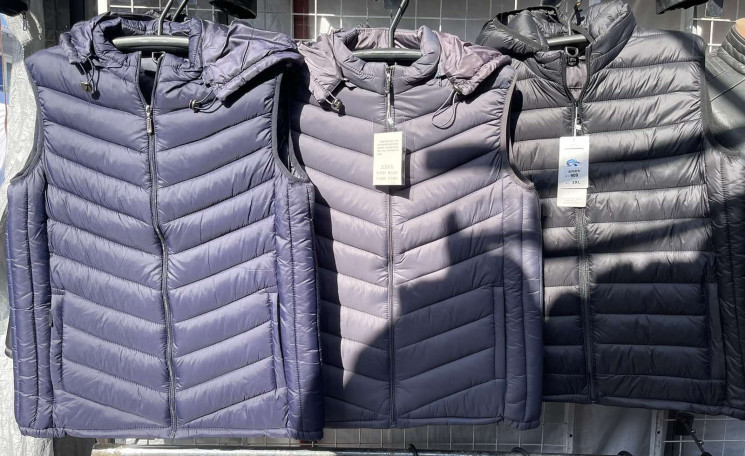Жилетка чоловіча, плащівка/синтепон, (Розмір: 3XL-7XL), 3 кольори, в упаковці 5 шт №310186 - Dasha SER2146_SE1030