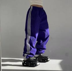 Штани спортивні жіночі з лампасами oversize, якісна плащівка Канада м. 4261 (р: 42-48) №822357