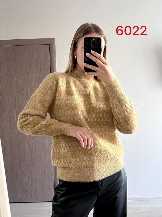 Светр жіночий, травка, м.6022 (р. 42-48 ), мікс кольорів, в упаковці 3 штуки №339134 - Korona UG 4477