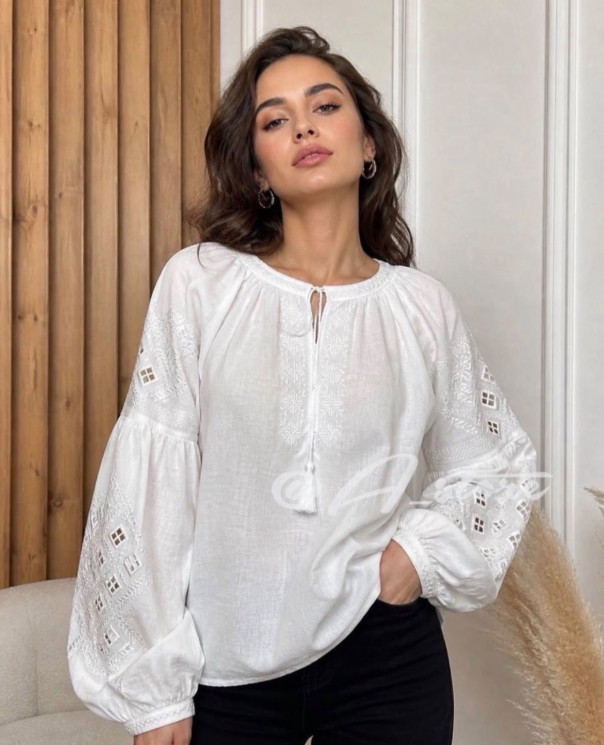 Вишиванка жіноча, льон (розміри: S,M,L ), в упаковці 3 штуки №345514 - Delux 909