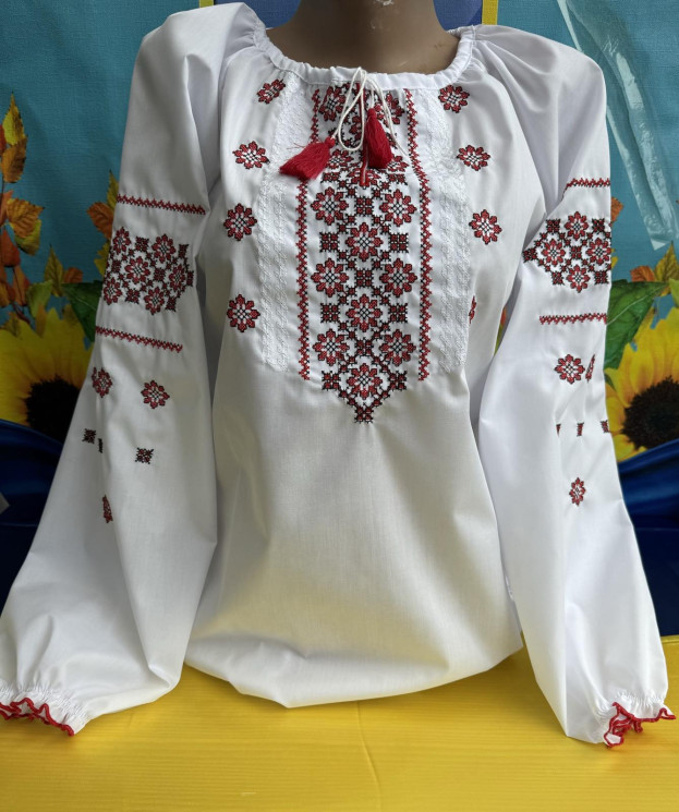 Вишиванка дитяча, паплін (розміри: зріст 152-170), в упаковці 4 штуки №309620 - Delux 909