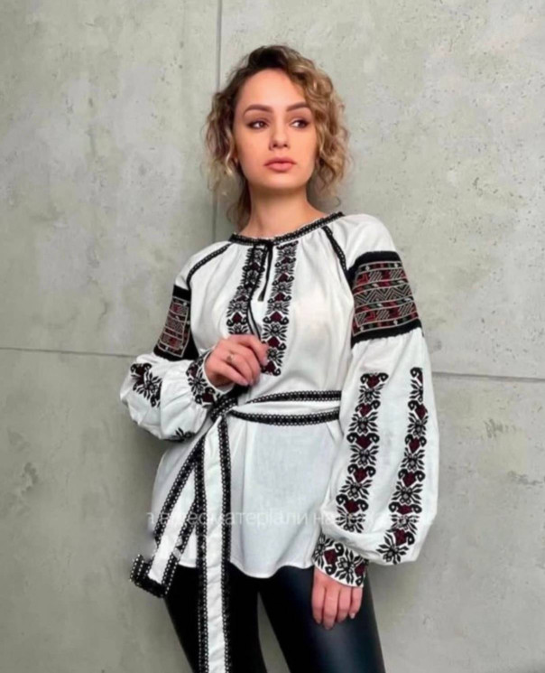Вишиванка жіноча, льон (розміри: S,M,L ), в упаковці 3 штуки №324847 - Delux 909