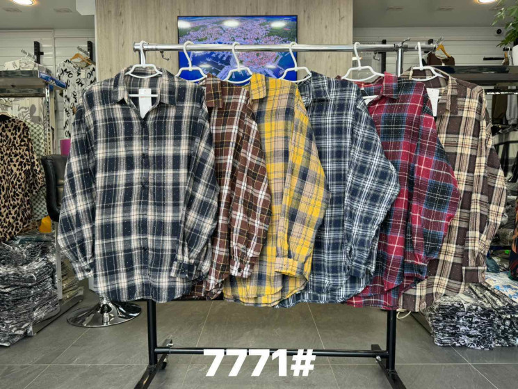 Сорочка жіноча, фланель з камінням, м. 7771 (Розмір: 3XL-6XL ), 6 кольорів, в упаковці 4 штуки №346106 - 