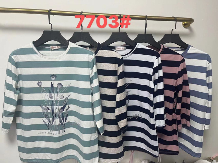 Футболка жіноча, трикотаж, м.7703 (р. 2XL-5XL ), мікс кольорів, в упаковці 8 штук №324437 - Iris BG/PO436