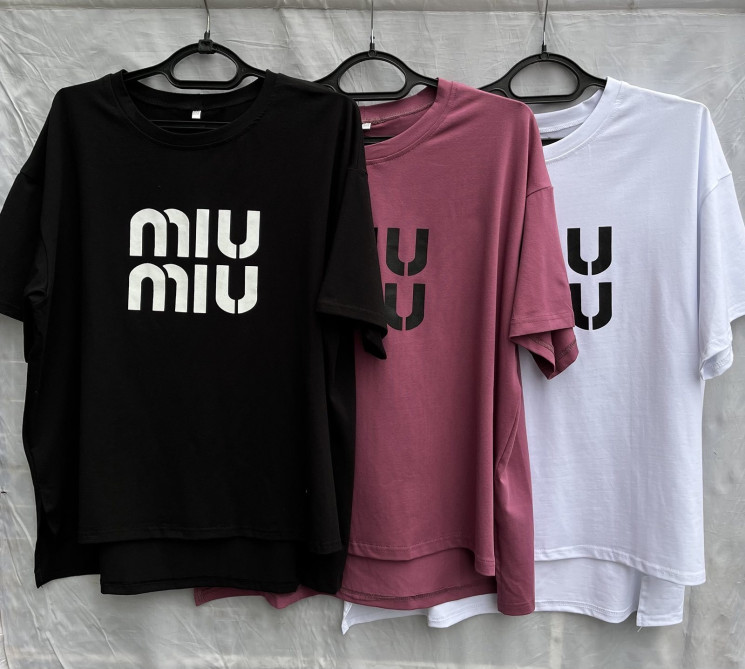 Футболка жіноча батал, "miu miu" бавовна (р: 52-60), 3 кольори,  в упаковці 5 шт. №750453 - Dakota