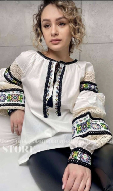 Вишиванка жіноча, льон (розміри: S,M,L ), в упаковці 3 штуки №348683 - Delux 909