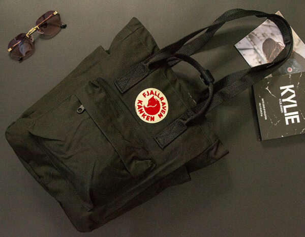 Сумка-Рюкзак FJALLRAVEN KANKEN Канкен Чорний м.23710-14  (Розмір: 36х30х15 см) №755995 - Amsterdam HR277