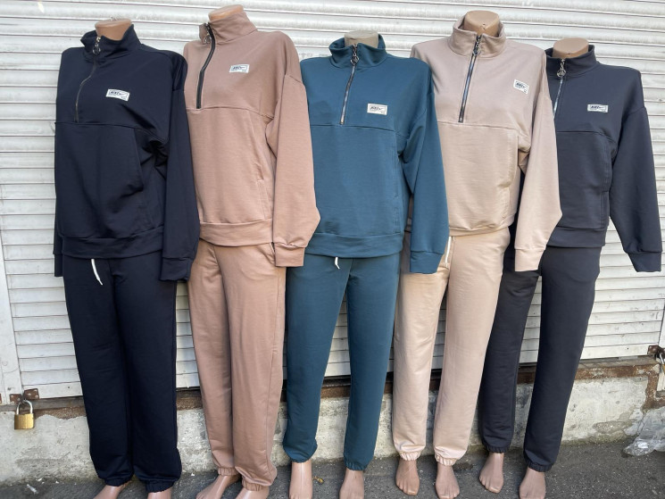 Спортивний костюм жіночий Nike, двохнитка (р: 44-52) 5 кольорів, в упаковці 5 шт. №363868 - Dakota