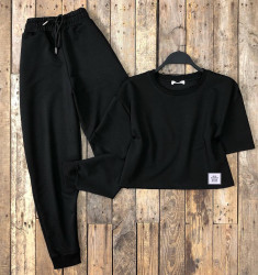 Костюм жіночий з вкороченою футболкою та джогерами, двонитка м. 240 (р. 42-44, 46-48) чорний №413508