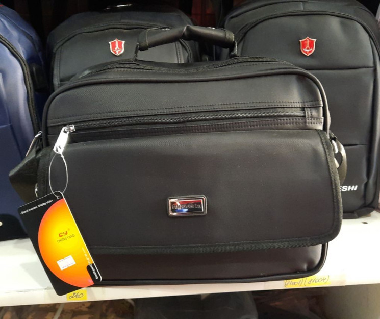 Сумка чоловіча "2805" розмір (38х28х14см) 1 колір №350447 - Bags BE1838